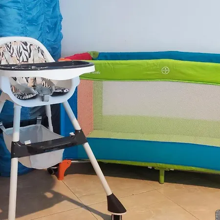 Delphitea Philoxenia Itea