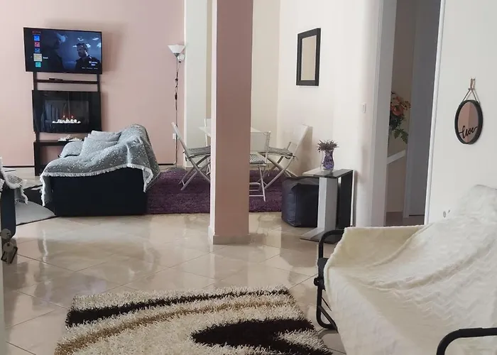 Delphitea Philoxenia